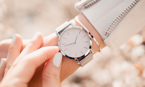 Women's Minimal Silver Watch with Silver Metal Straps